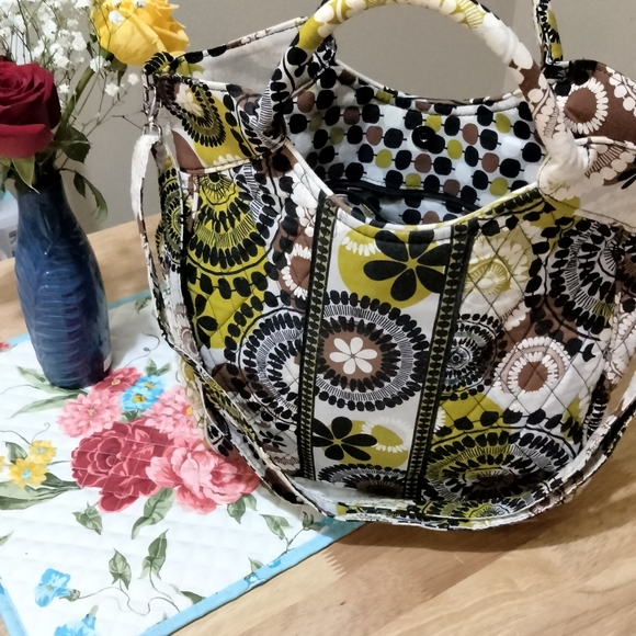 Vera Bradley Handbags - Vera Bradley Purse